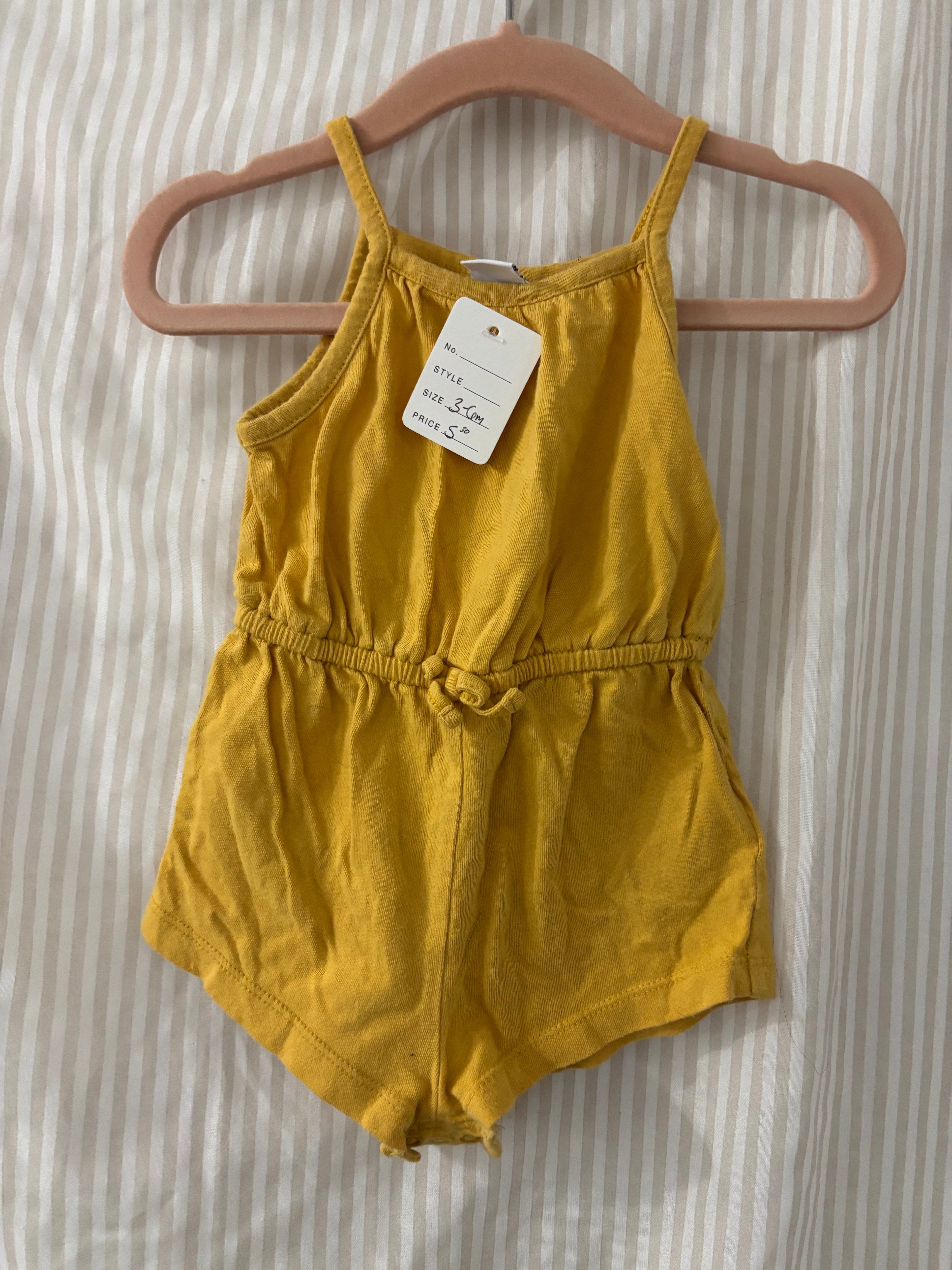 One pièce OldNavy (6m)
