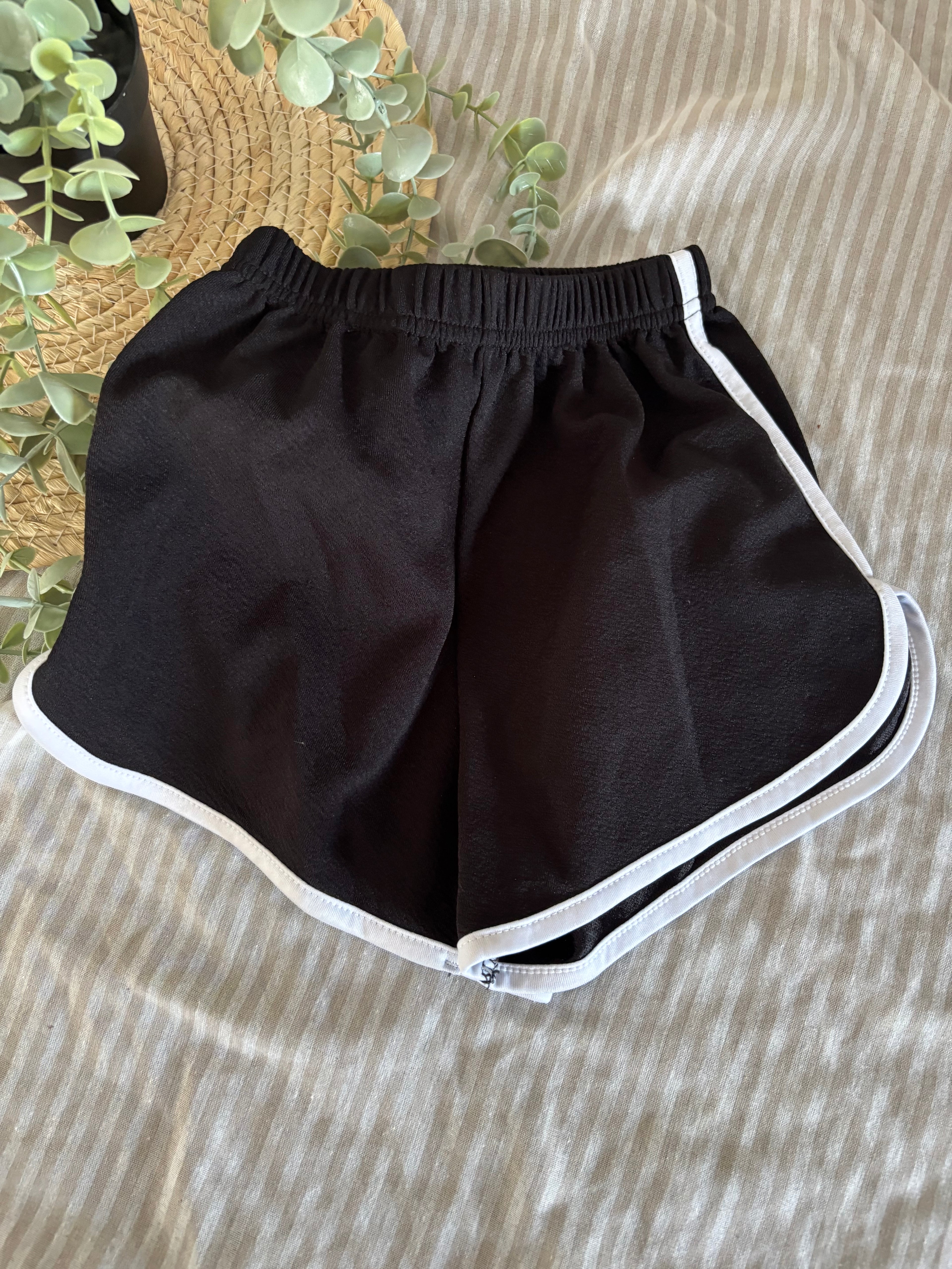 Short (3t)