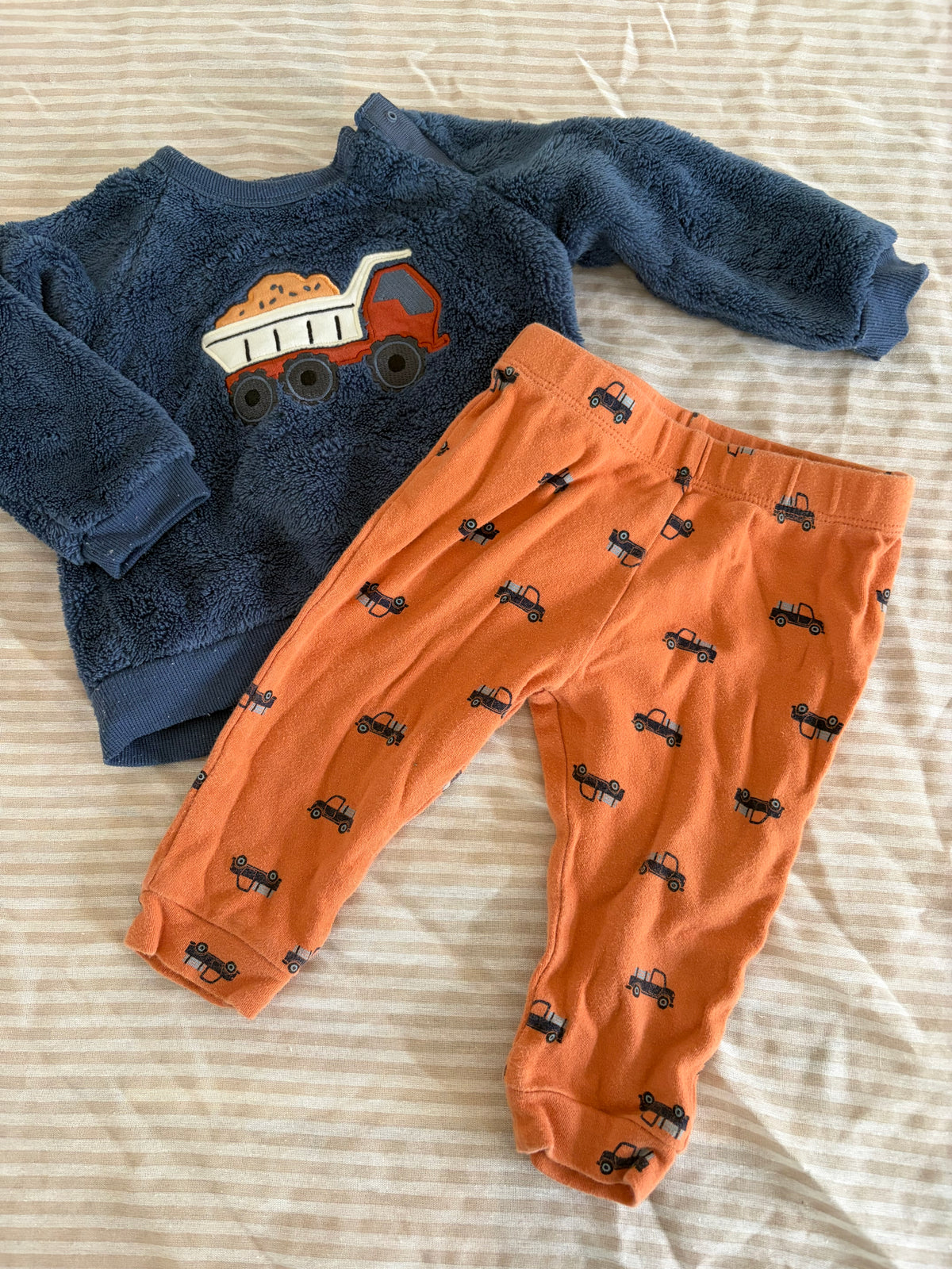 ensemble pekkle (9m)