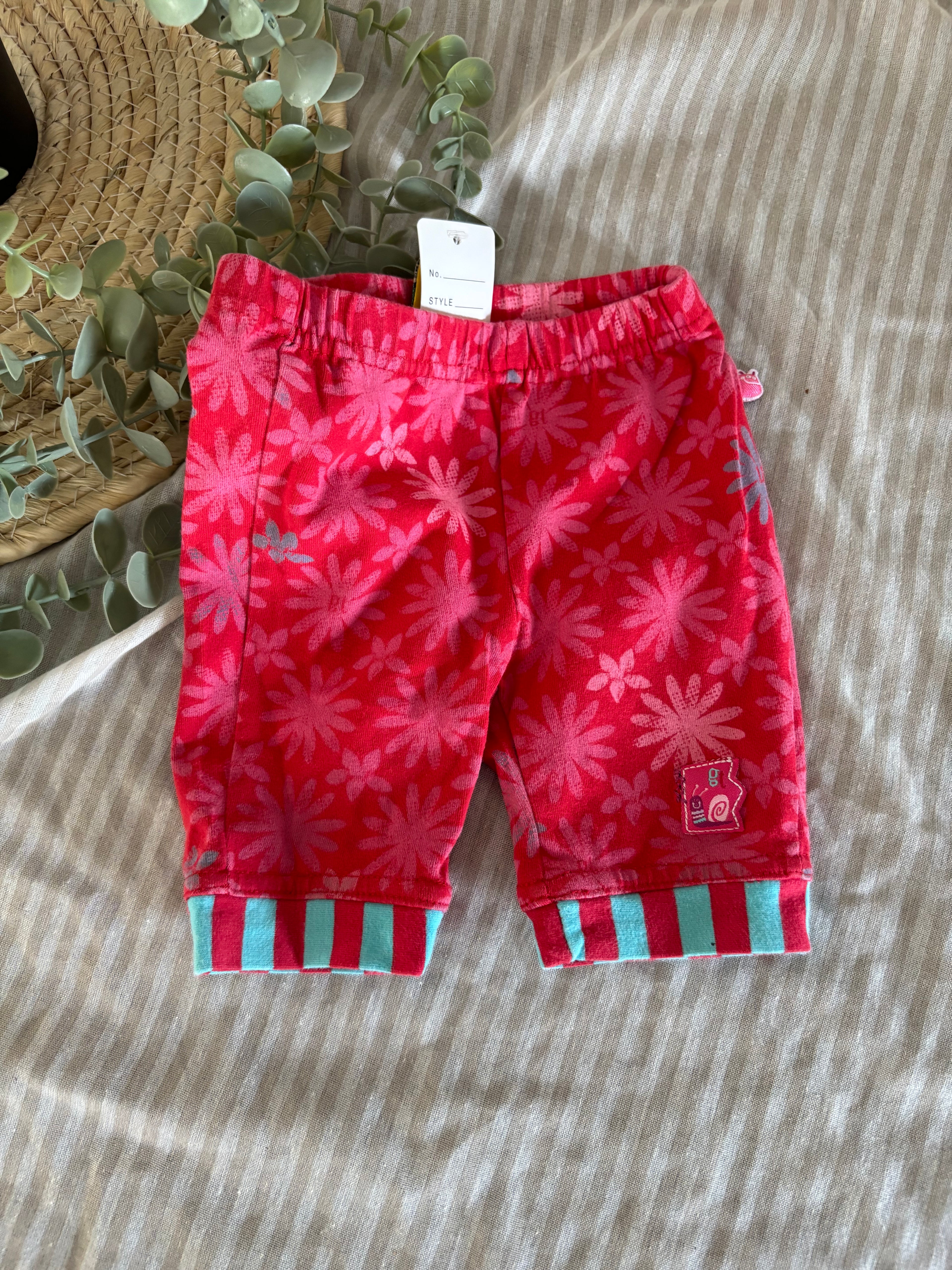 Short (9m)