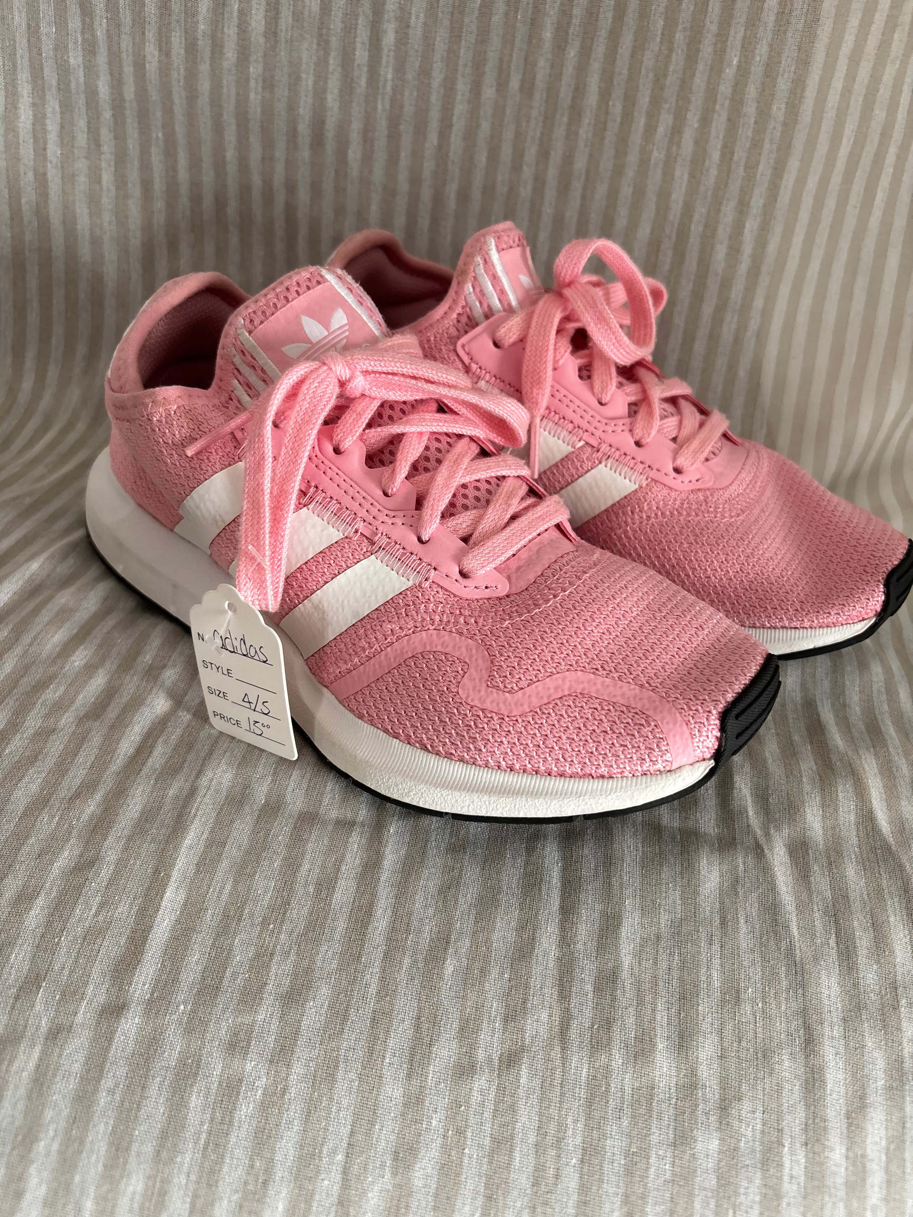 Soulier Adidas (4 femme)