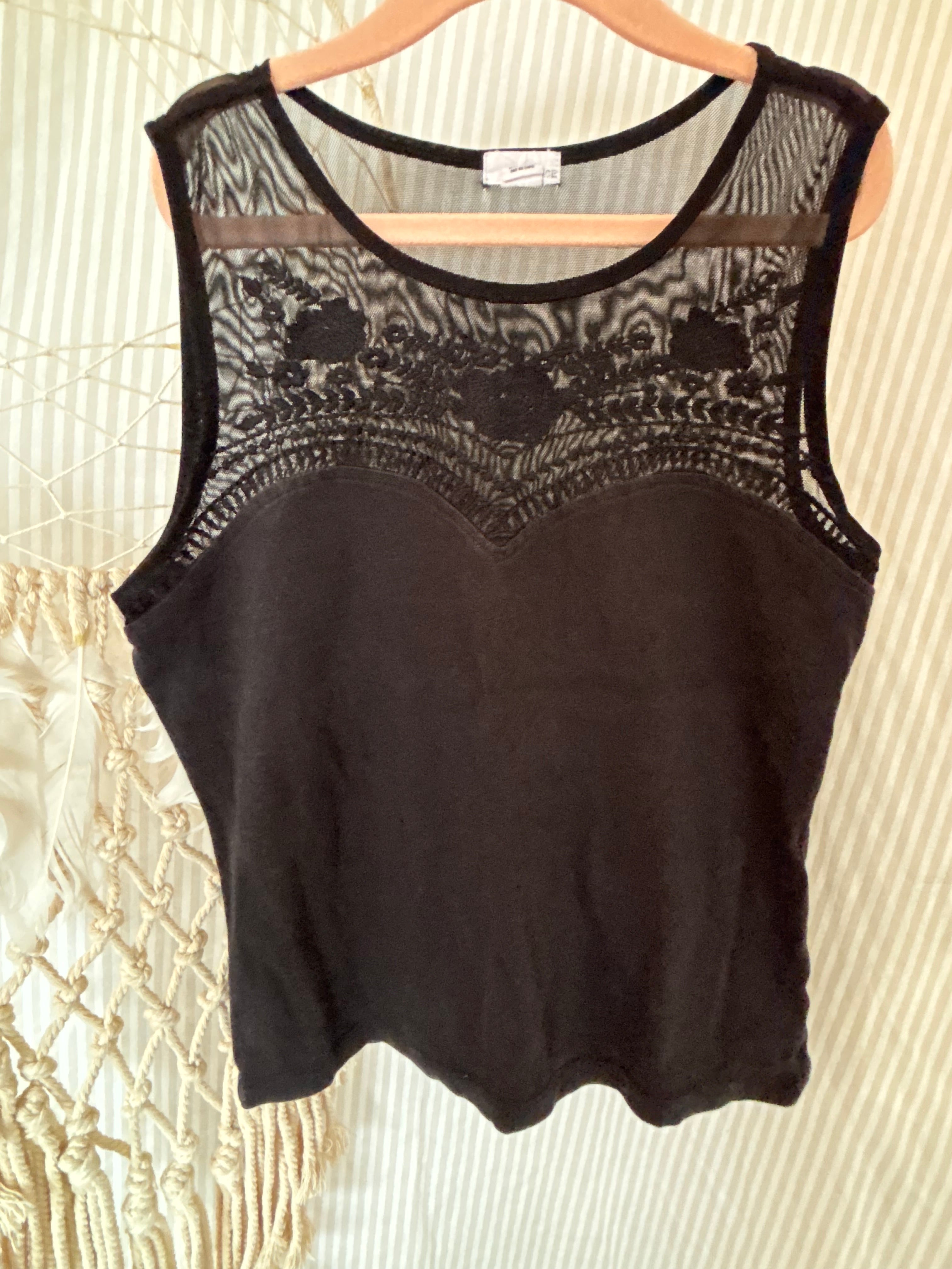 Camisole Garage (small)
