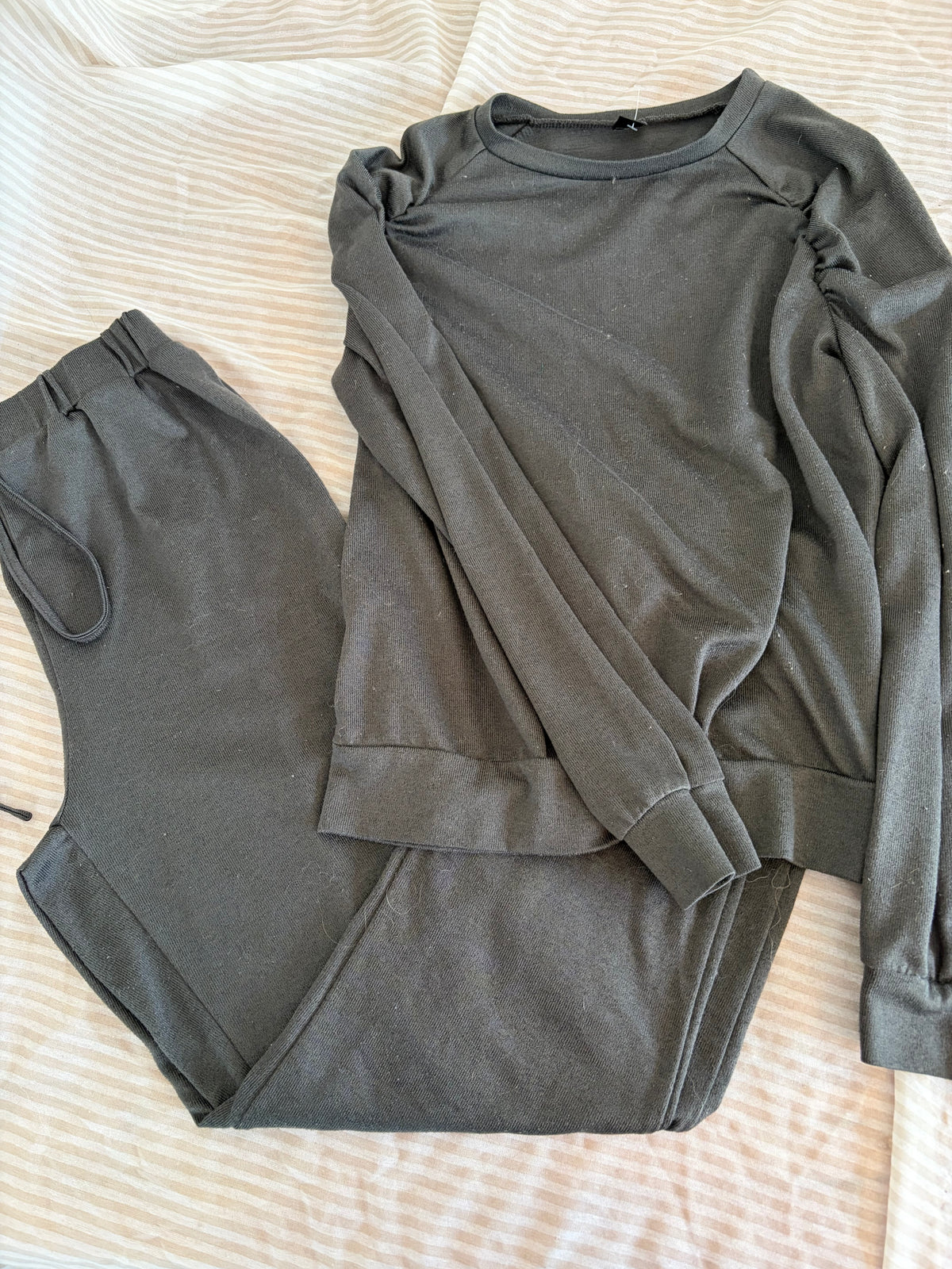 ensemble (s)