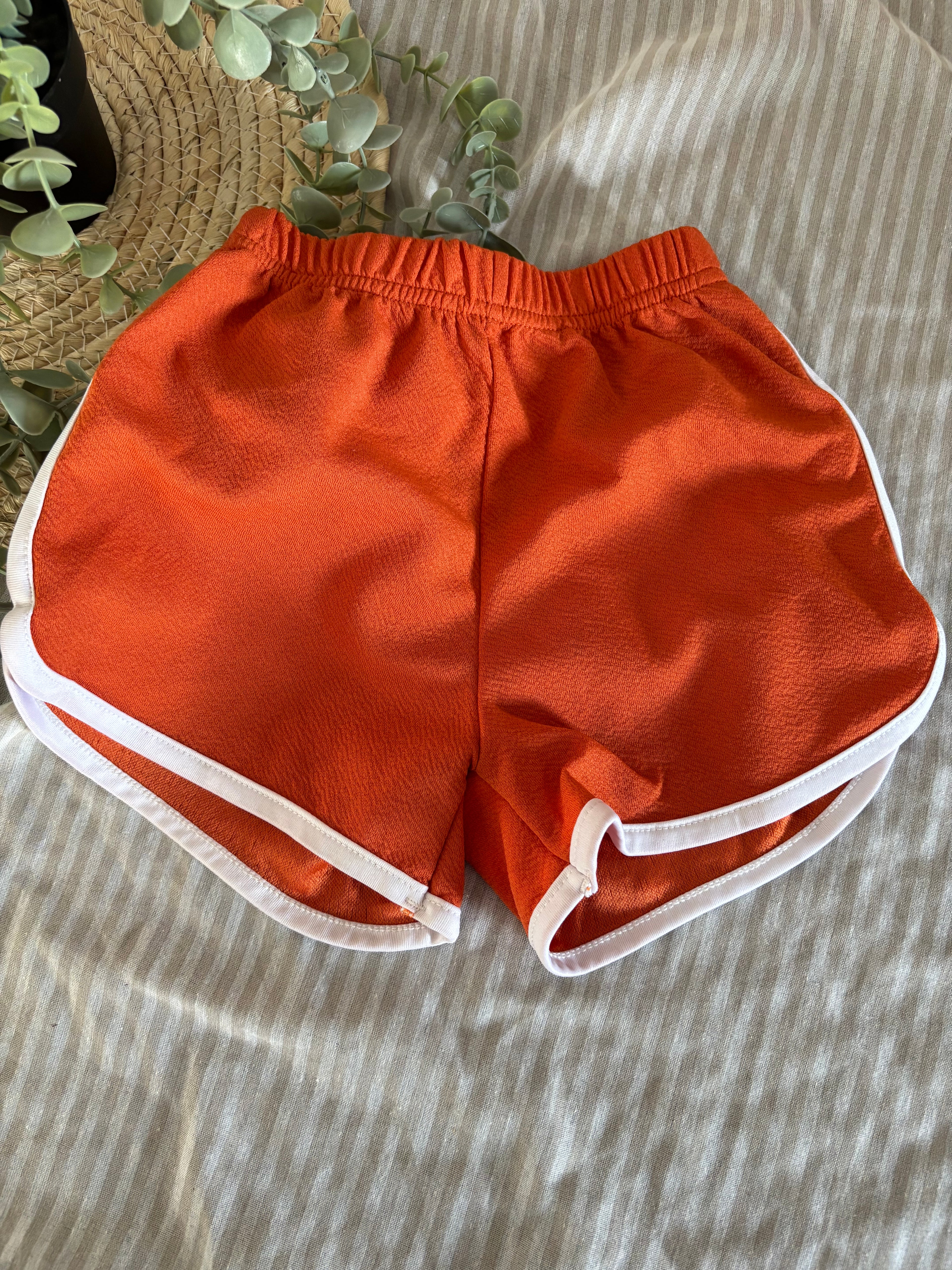 Short (3t)