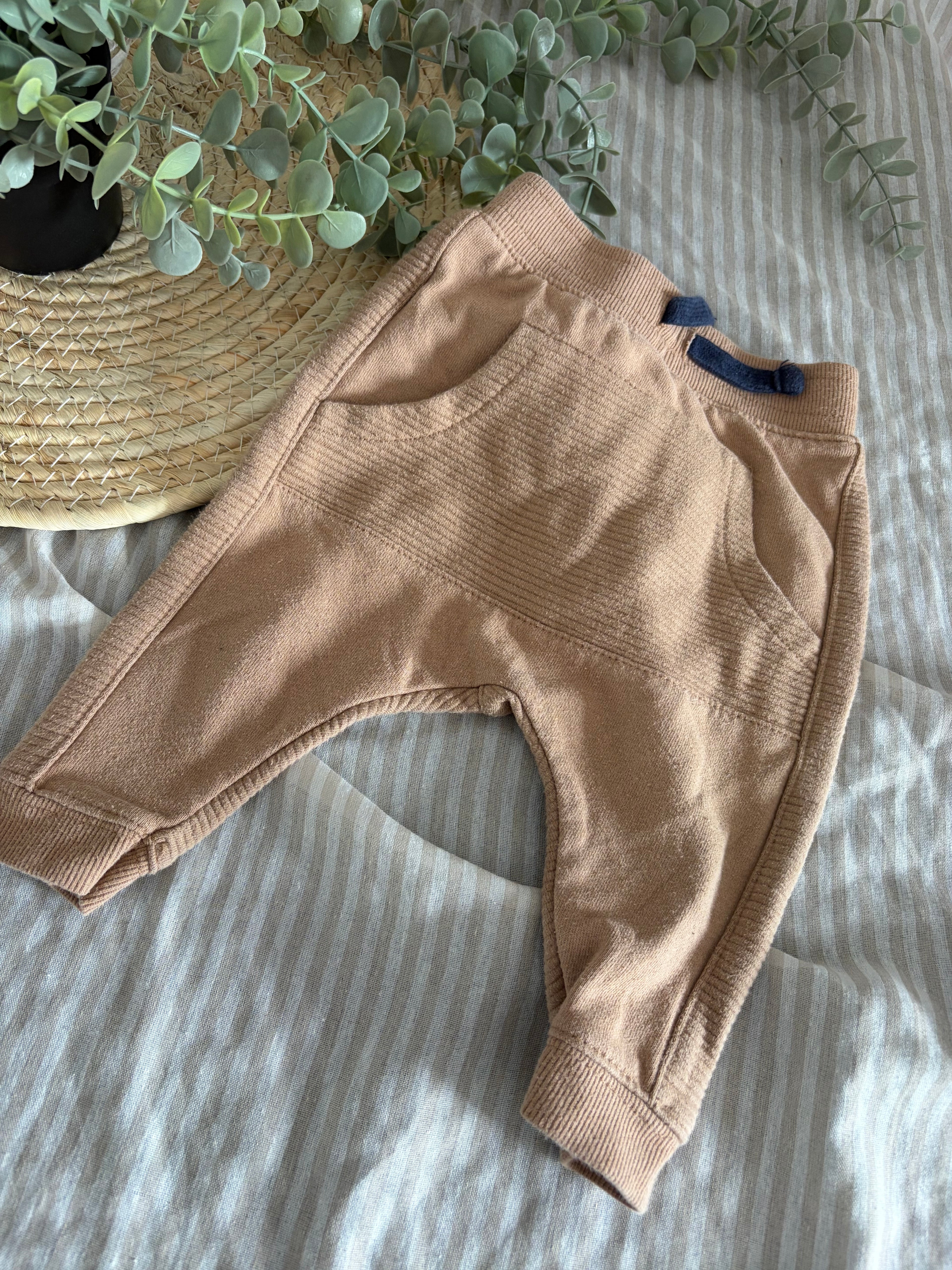 pantalon (3-6m)