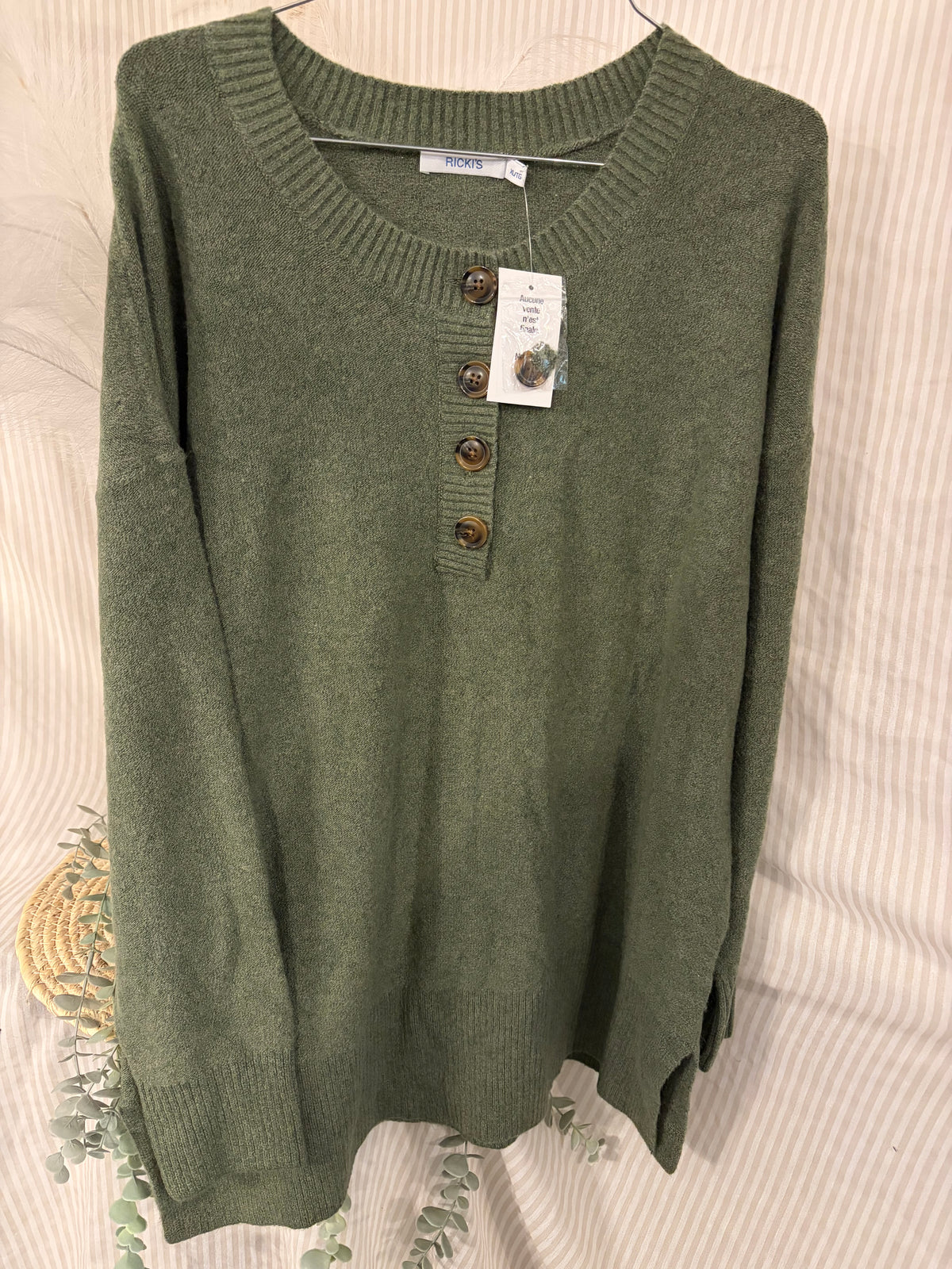 chandail neuf (xL)