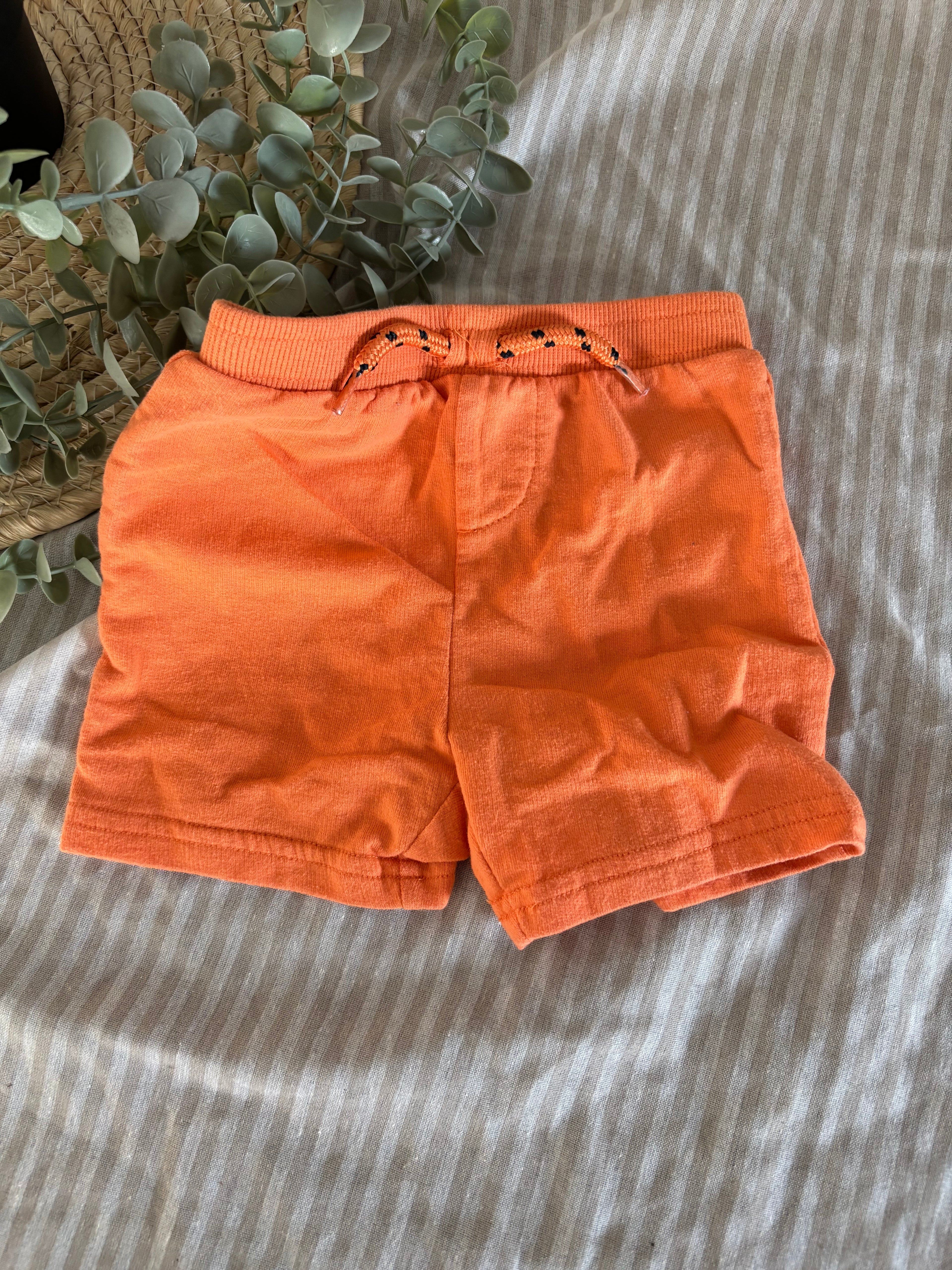 Short (3-6m)