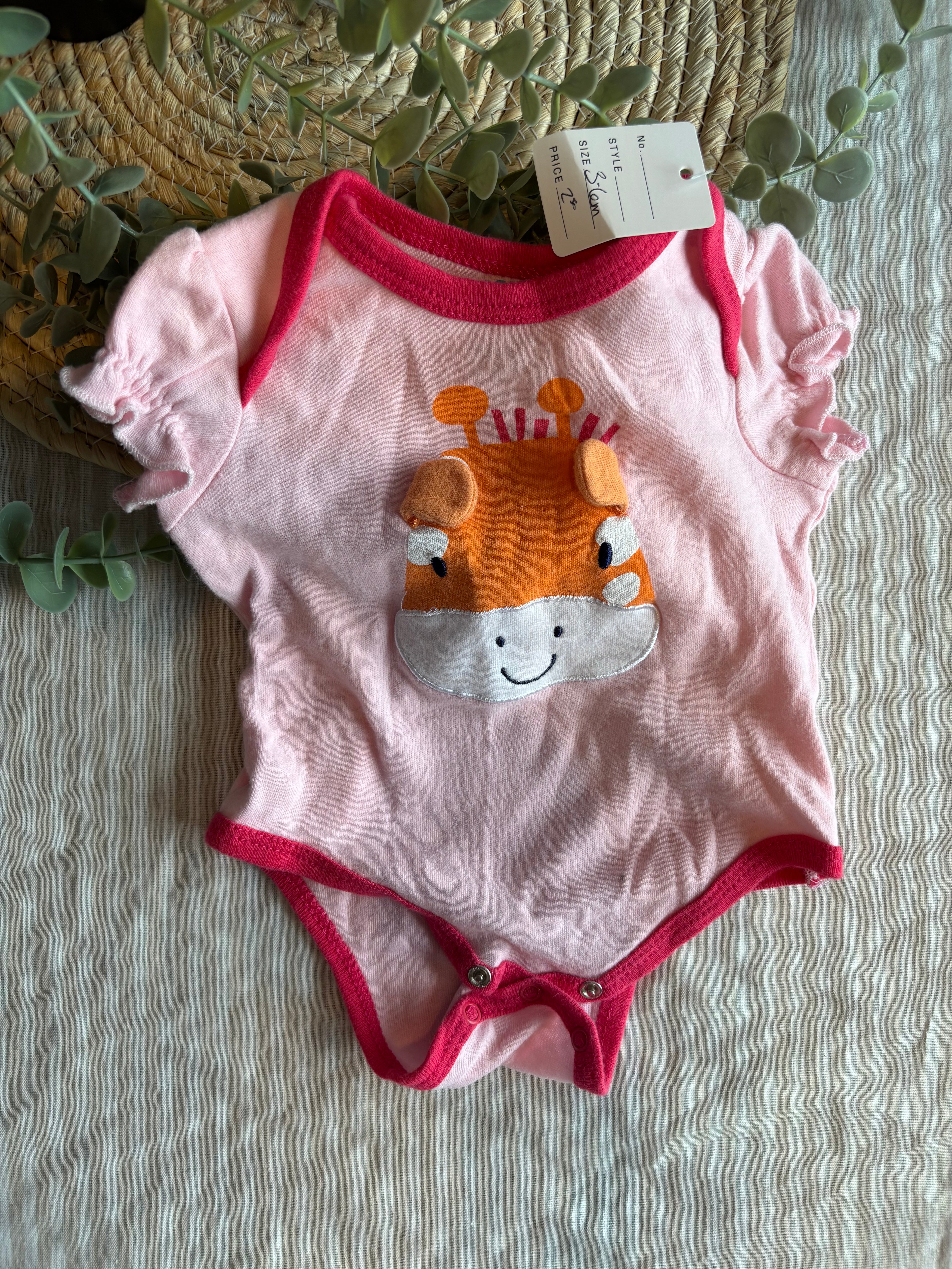 Cache couche (3-6m)