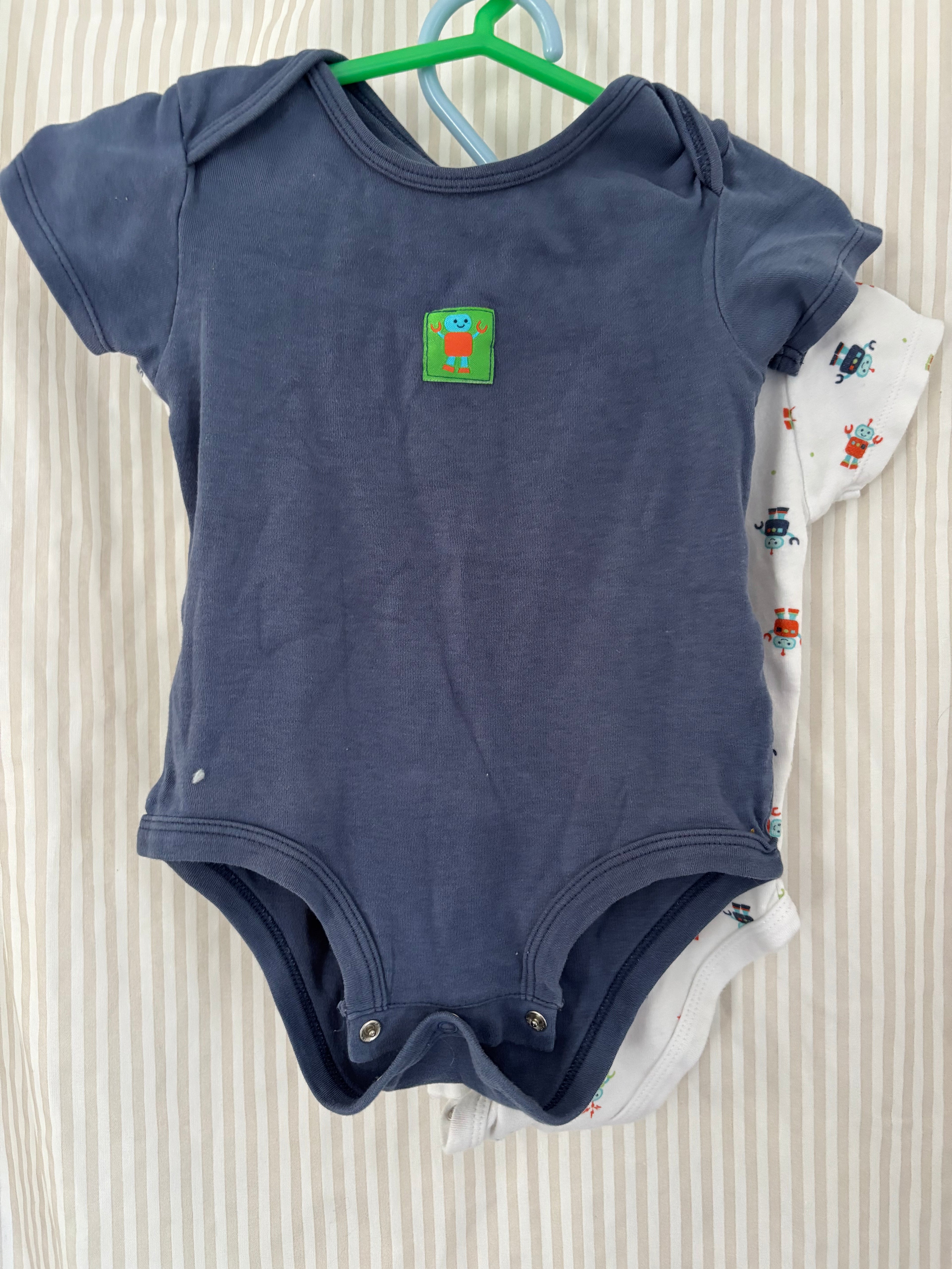 Ensemble 2cache couche (12-18m)