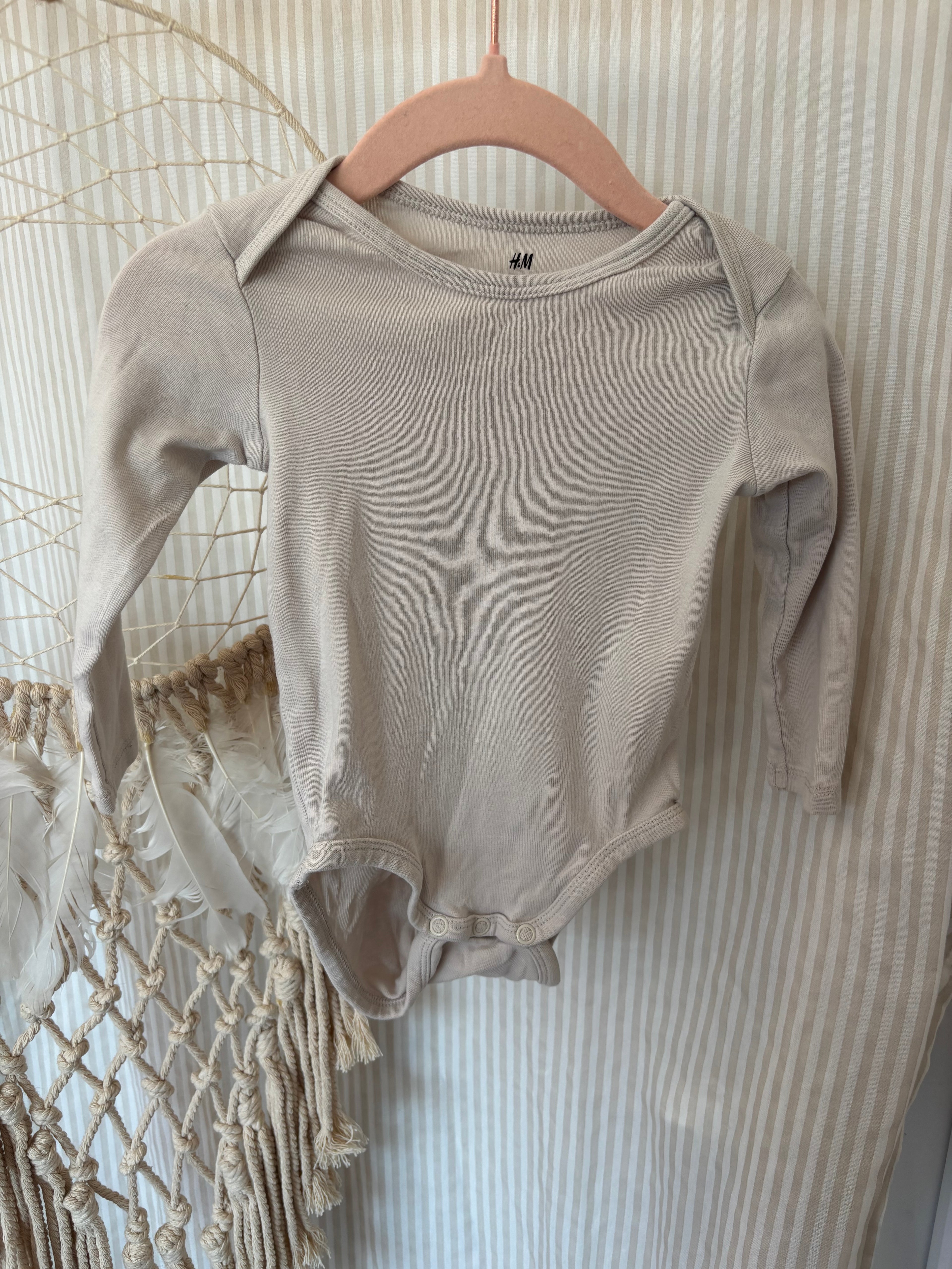 Cache couche H&M (6-9m)
