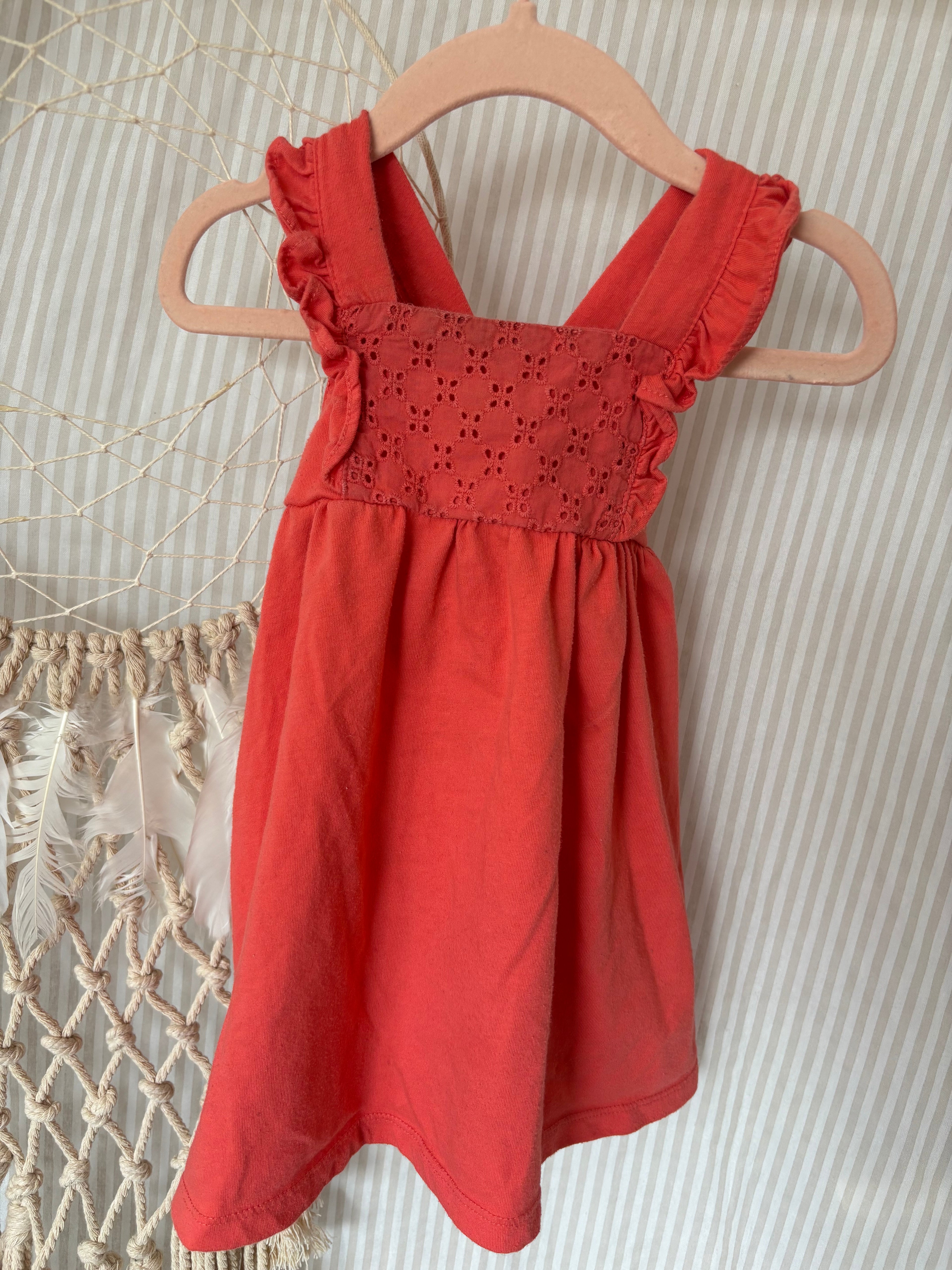 Robe (18m)