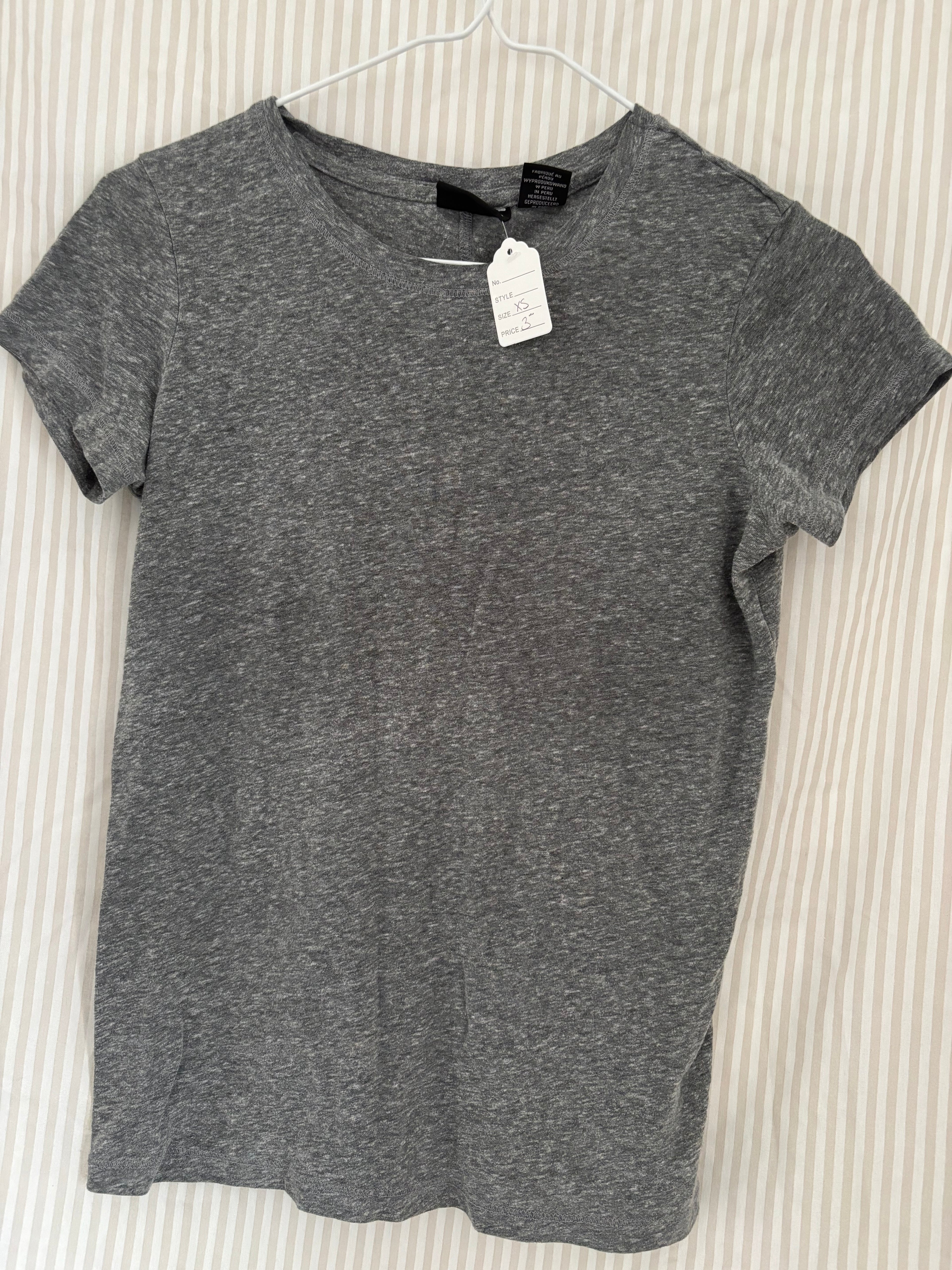 t-shirt (xsmall)